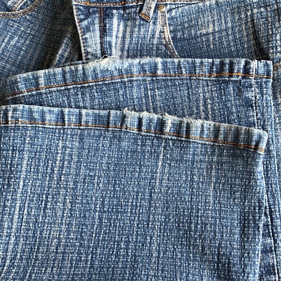 Dada Women's Stone Washed Textured Mid Rise Boot Cut Denim Blue Jeans Size 12 - Picture 10 of 10
